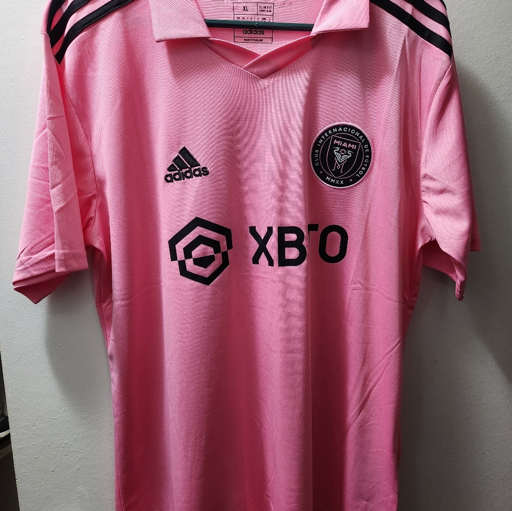 Messi jersey - Picture 2 of 3